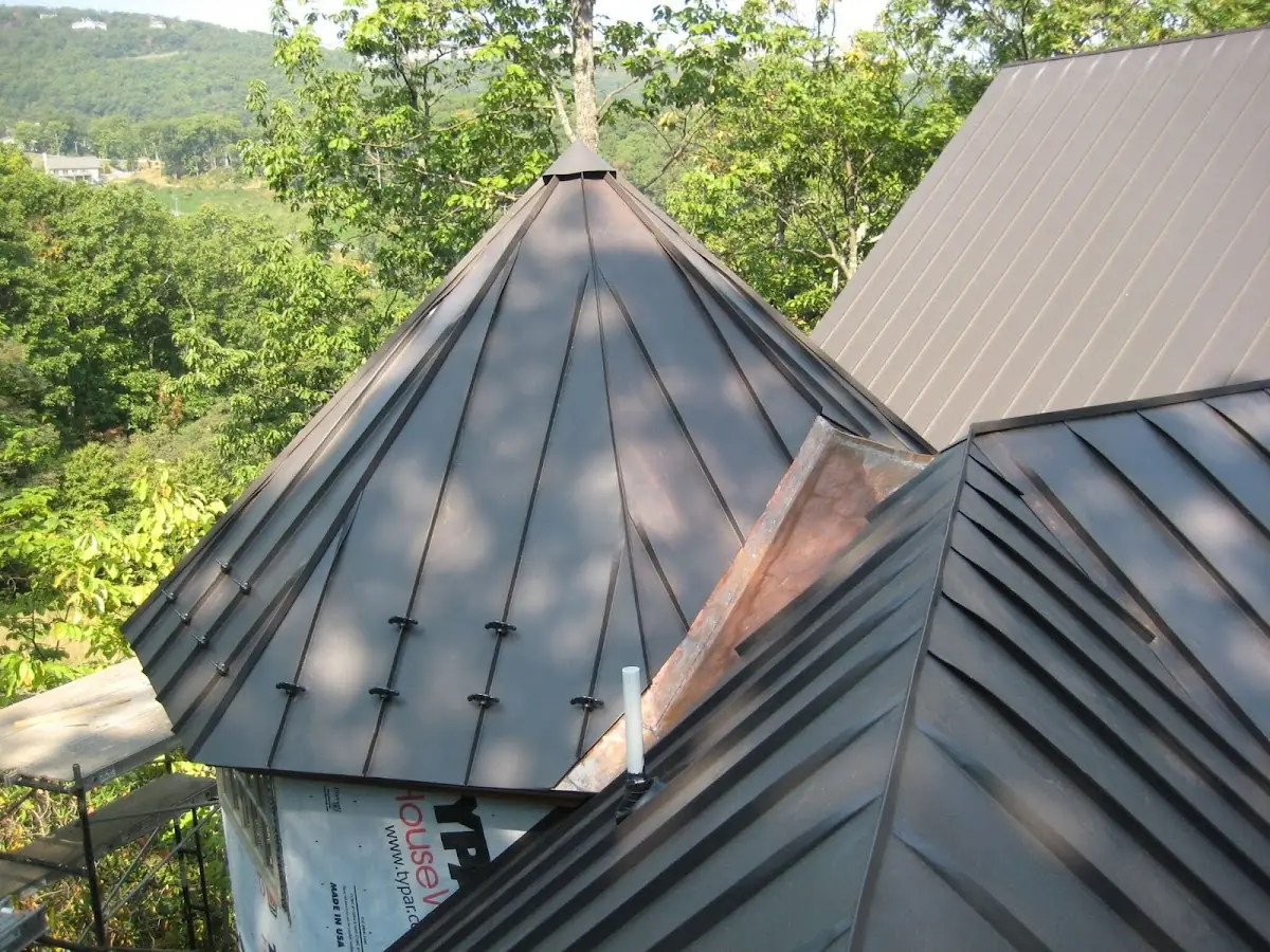 Professional Shingle Replacement & Repair by Craftsman Roofing in Hecla